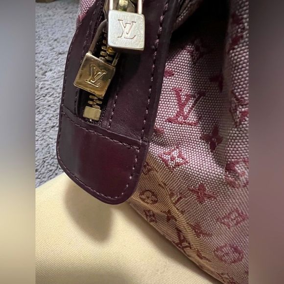 RARE vintage LV denim burgundy Josephine mini Lin. - Picture 8 of 14